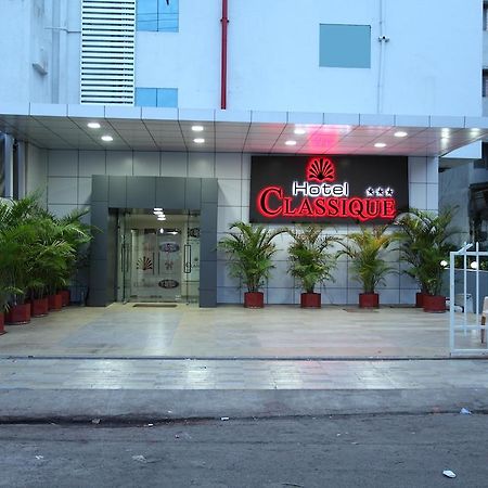 Hotel Classique Rajkot Exterior foto